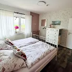 Wiesenzauber - Ruhige Lage Am Stadtrand Von Leer & Naehe Papenburg * Rhauderfehn