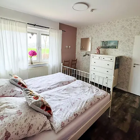 Wiesenzauber - Ruhige Lage Am Stadtrand Von Leer&nähe Papenburg * Rhauderfehn